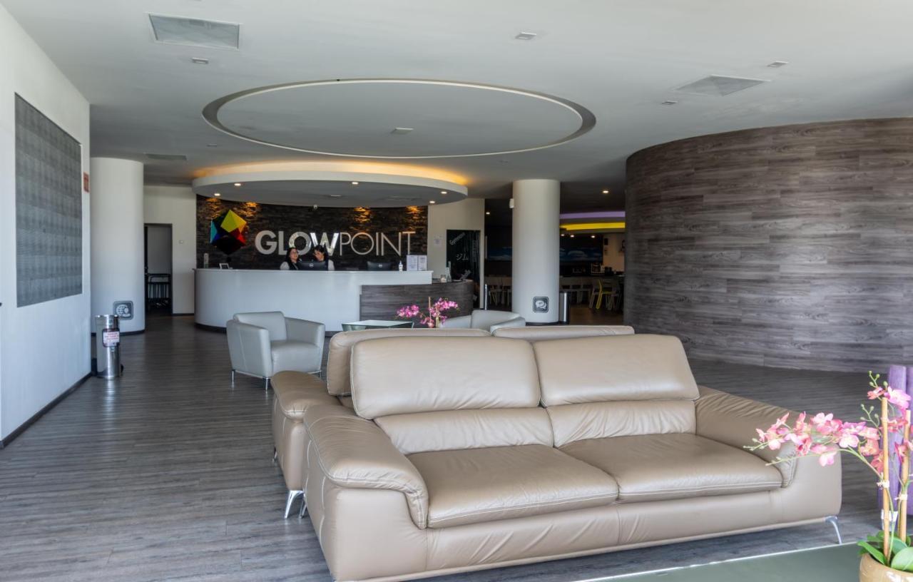 Hotel Glow Point - Mulza León Exteriör bild